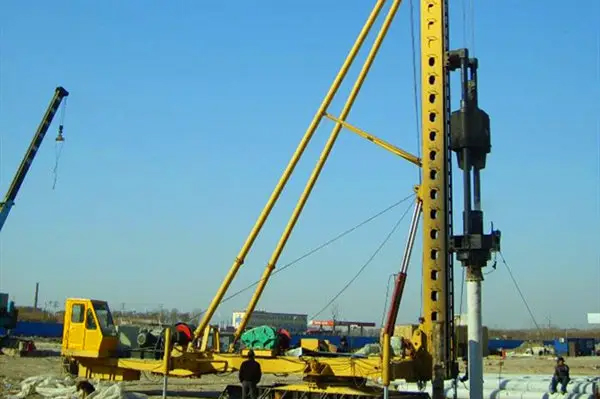 What are the cold resistance measures of hydraulic pile drivers?